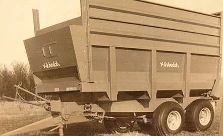 1970 - Double-axle trailer